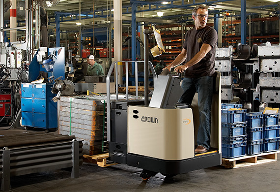pr4500-series crown xe nâng